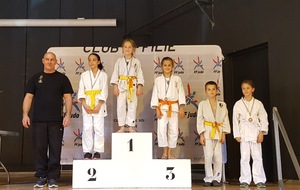 Aurélie 1ère, Lucie 3ème